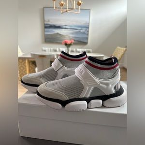 Moncler New Leni Shoes. Size 36.